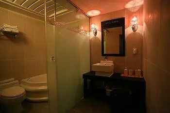 אינצ'ון Charis Hotel