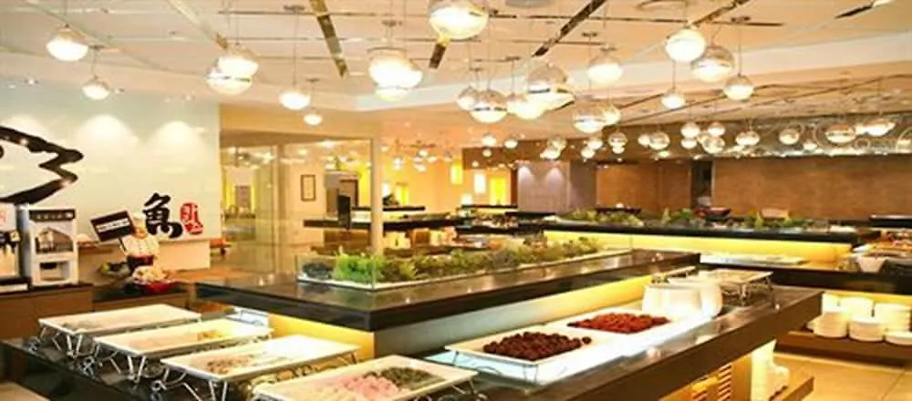 אינצ'ון Charis Hotel